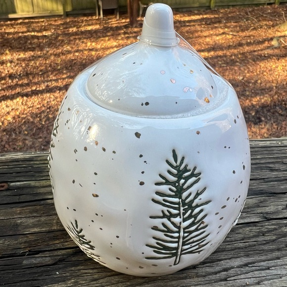 Potter’s Studio Winter Pine Christmas Sugar Dish Pot NWT - Picture 4 of 7